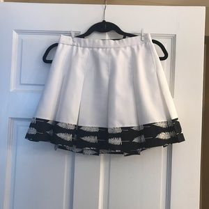 Cute Black & White Tennis Skirt